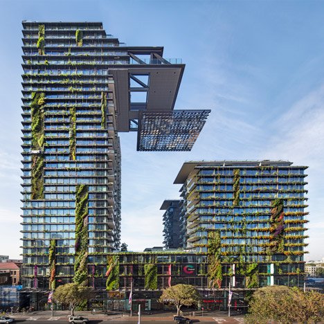 Las torres de Jean Nouvel en Sydney cuentan con jardines verticales y un gran reflector de luz solar