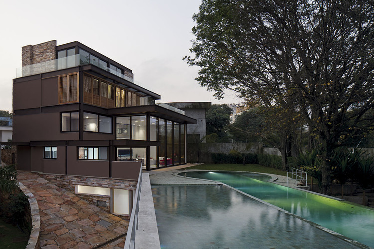Casa AM / Drucker Arquitetura. Imagen © Leonardo Finotti
